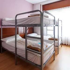 Hostal Moon Bio, Bilbao