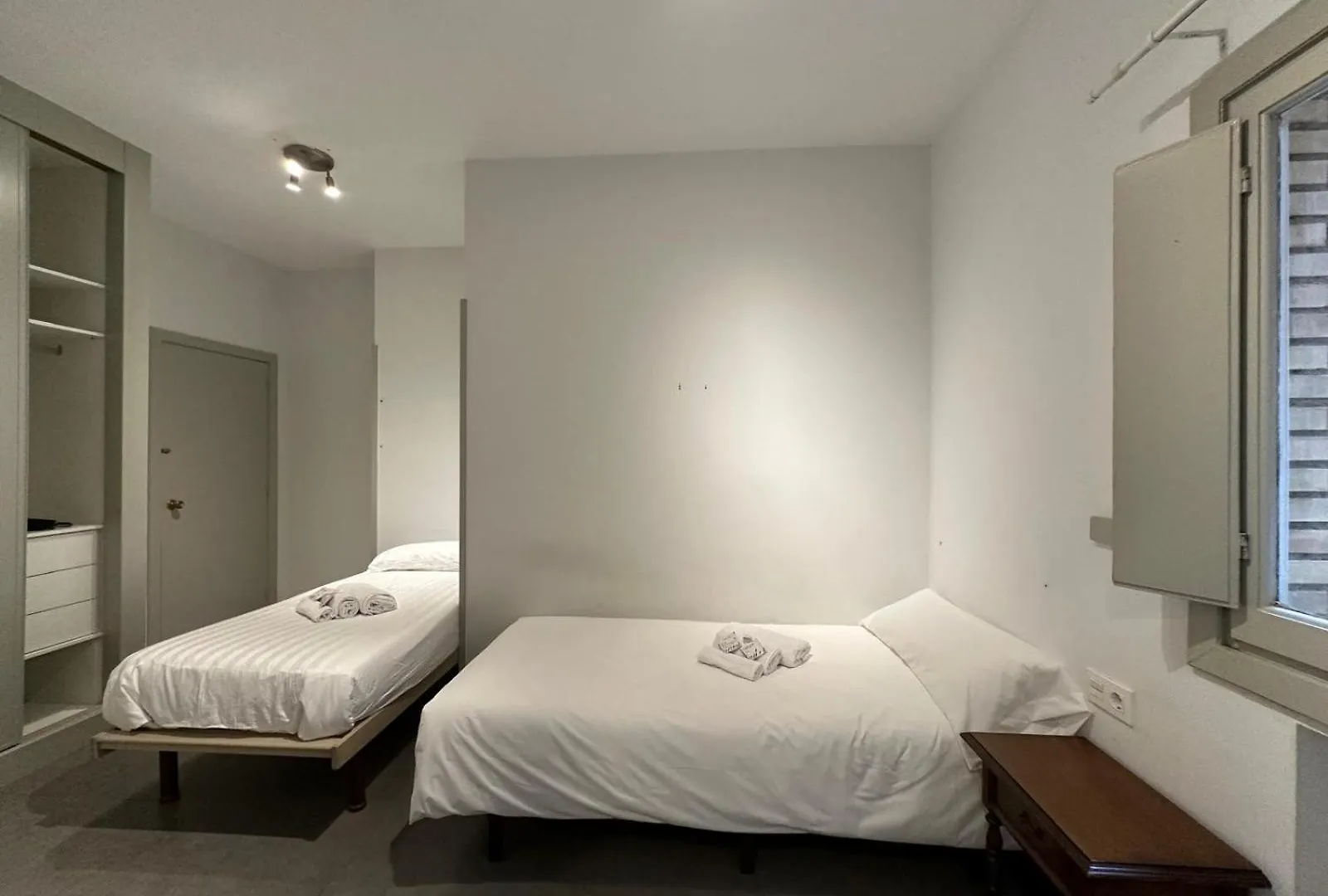 Mikasita Bilbao - Student Housing & Coliving אכסניה