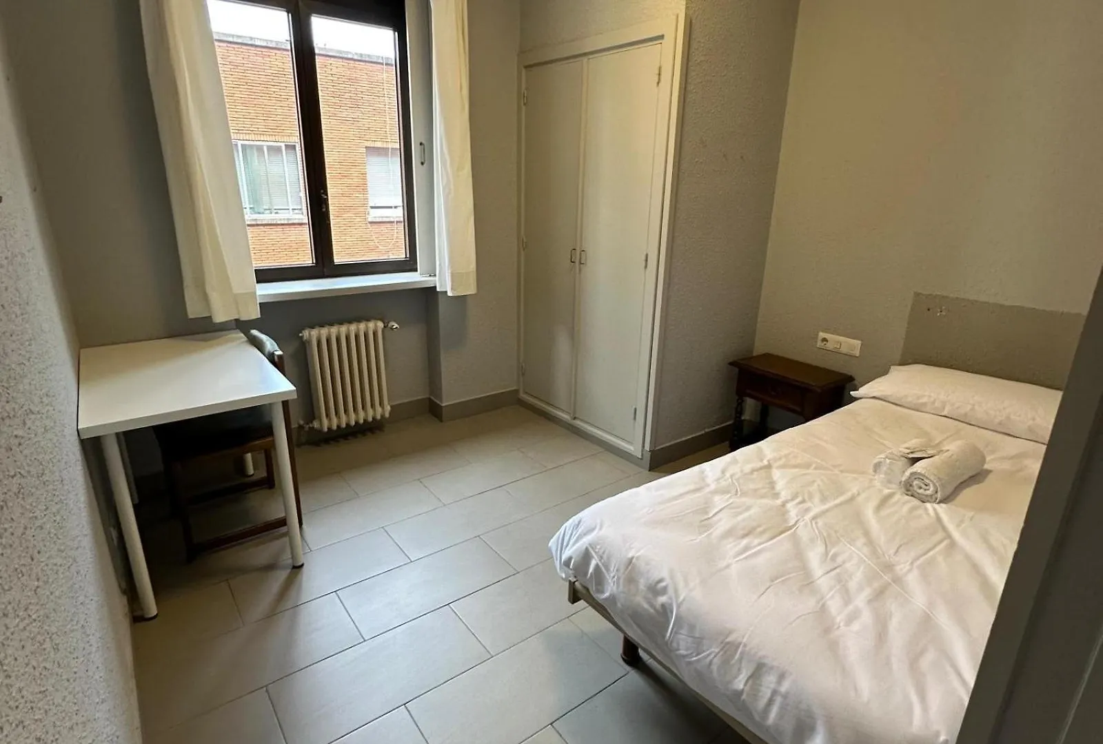 Mikasita Bilbao - Student Housing & Coliving אכסניה